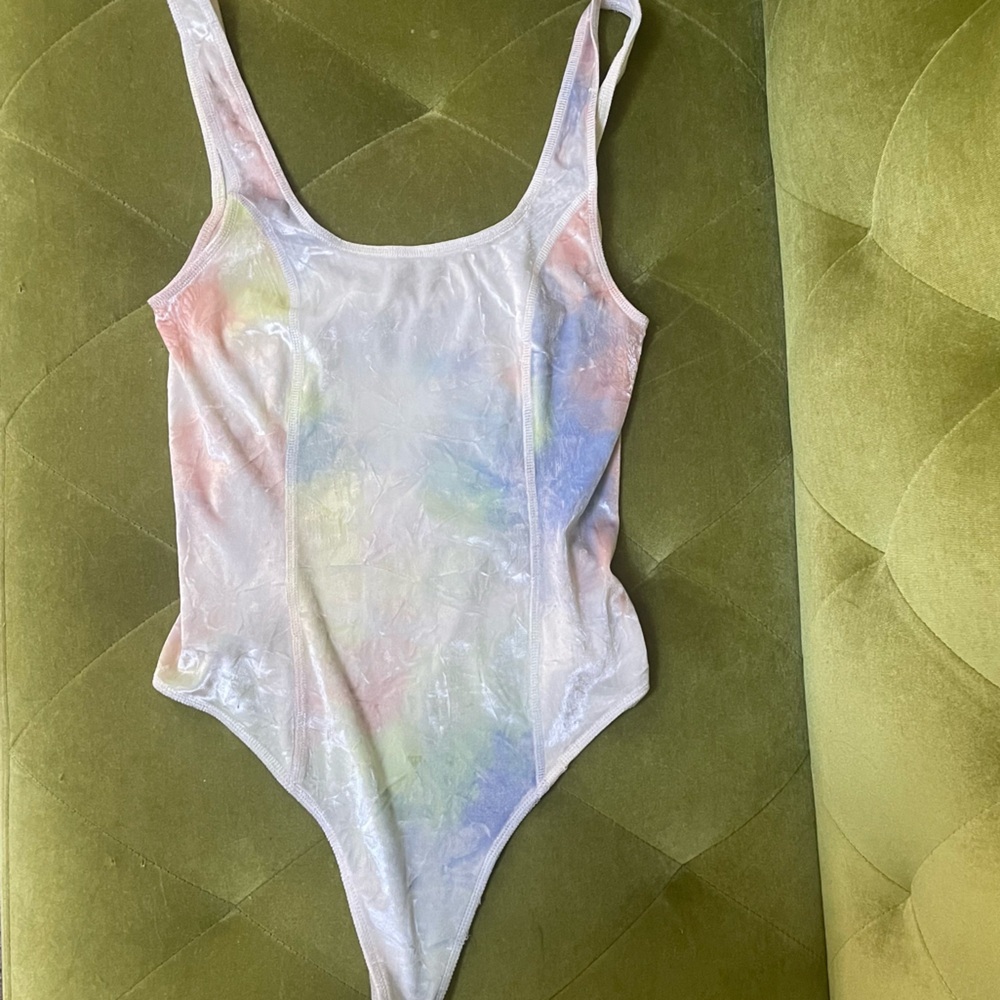 Aritzia tie-dye bodysuit